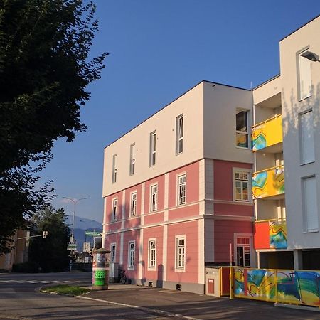 101 Athen, Studio Apartment, 38M2 1-4 Pers Klagenfurt am Woerthersee Exteriör bild
