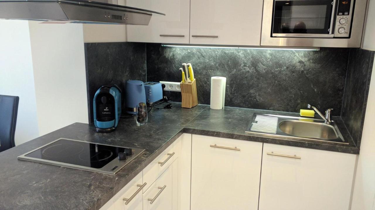 101 Athen, Studio Apartment, 38M2 1-4 Pers Klagenfurt am Woerthersee Exteriör bild