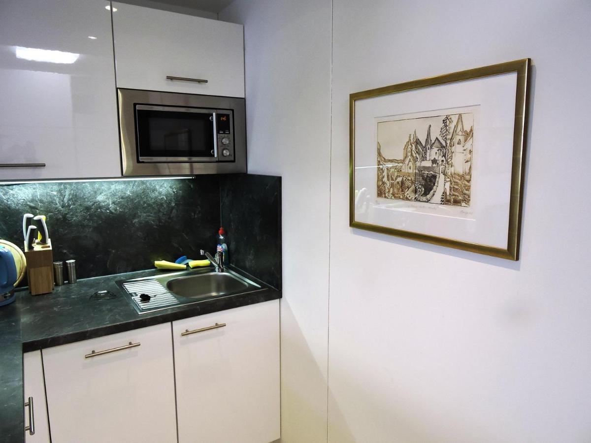 101 Athen, Studio Apartment, 38M2 1-4 Pers Klagenfurt am Woerthersee Exteriör bild
