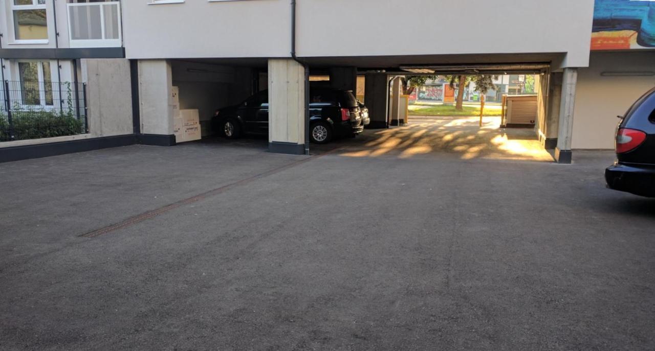 101 Athen, Studio Apartment, 38M2 1-4 Pers Klagenfurt am Woerthersee Exteriör bild